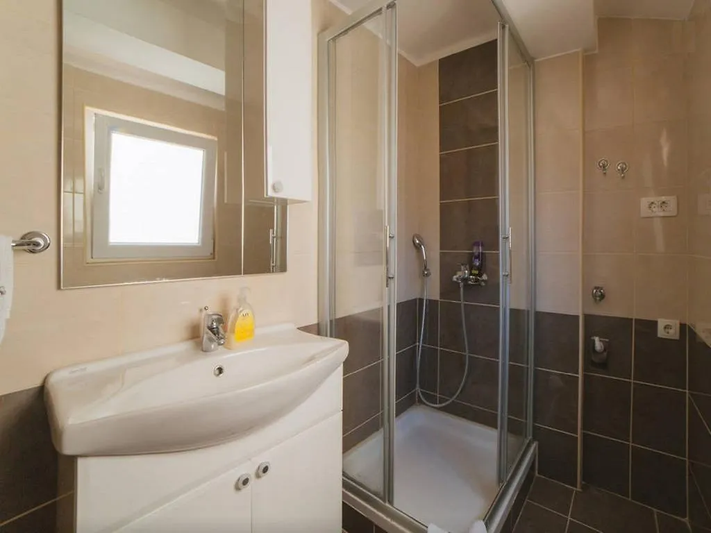 Villa Pro Patria Сплит 0*,  Хорватия